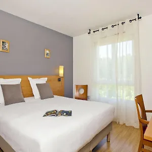 Séjours&affaires Annecy Le Pont Neuf 2* Cran-Gevrier